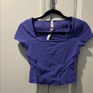 lululemon athletica Violet Square Neck Short Sleeve Crop Top